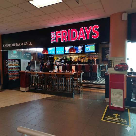 Fridays – Aeropuerto Jorge Chávez - ITO - Callao, Lima, Perú