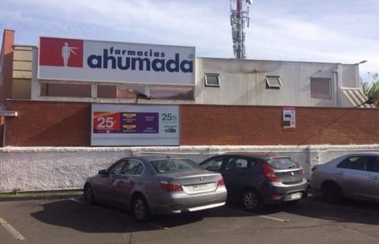 Local comercial Av. Príncipe de Gales 7230 - TDD - La Reina, Chile