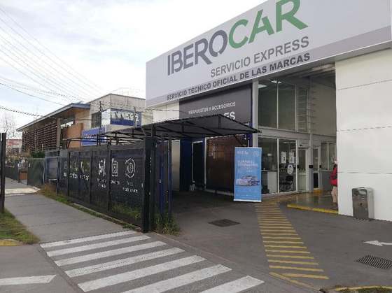 Local comercial (taller de frenos) Av. Froilán Roa 1120 - TDD - La Florida, Chile